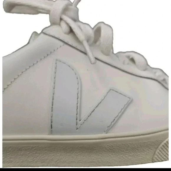 Veja Womens Esplar Sneaker Extra White & Menthol Sustainable Minimalist Shoe 6 - Picture 12 of 16